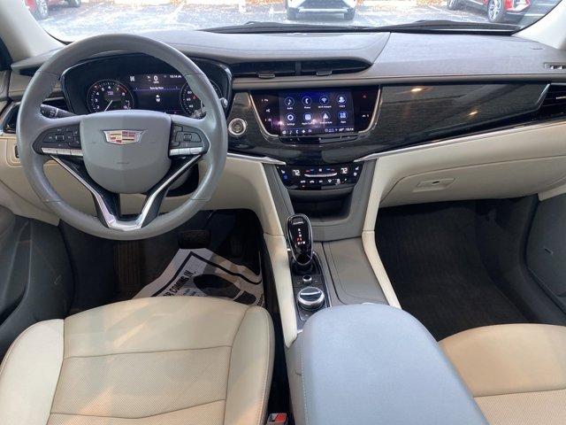 used 2021 Cadillac XT6 car, priced at $32,900