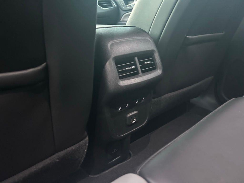 used 2020 Chevrolet Equinox car, priced at $21,900