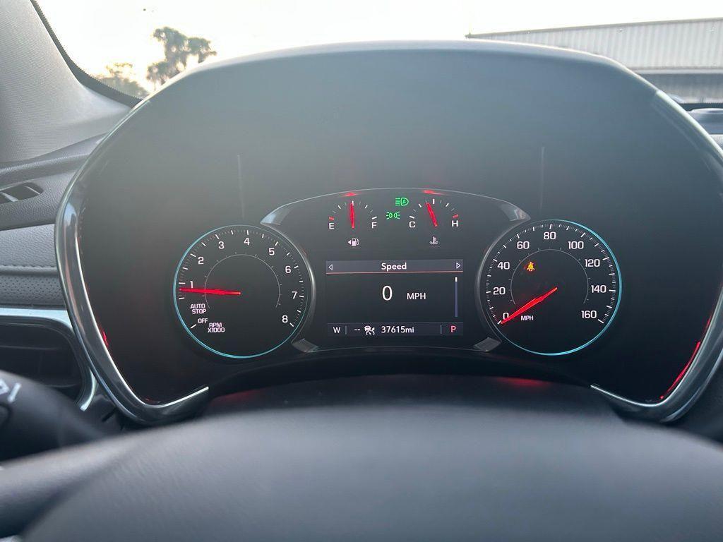 used 2020 Chevrolet Equinox car, priced at $21,900