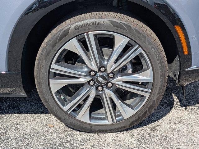 new 2025 Cadillac OPTIQ car, priced at $58,890