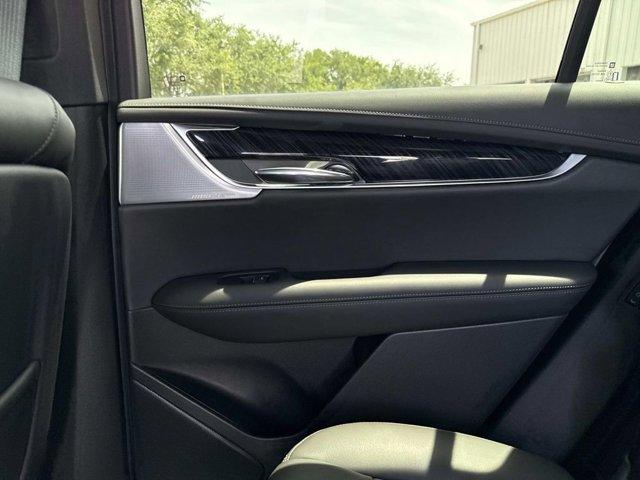 new 2025 Cadillac XT6 car, priced at $62,540