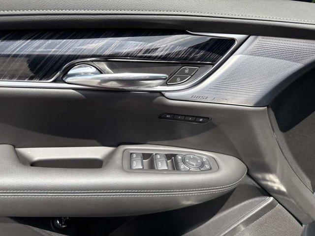 new 2025 Cadillac XT6 car, priced at $62,540