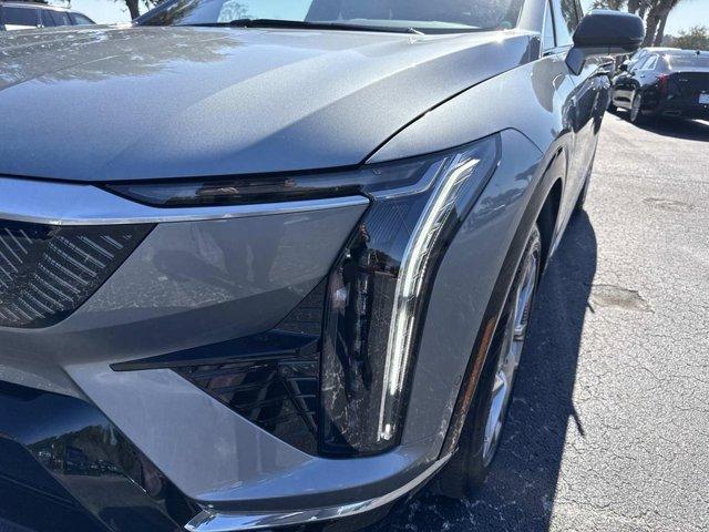 new 2026 Cadillac OPTIQ car, priced at $55,559