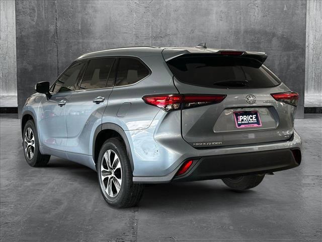 used 2021 Toyota Highlander car, priced at $36,696