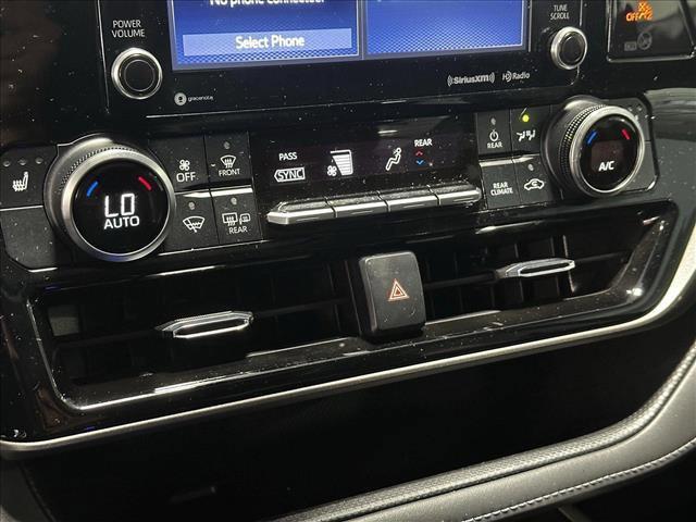 used 2021 Toyota Highlander car, priced at $30,295