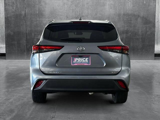 used 2021 Toyota Highlander car, priced at $36,696