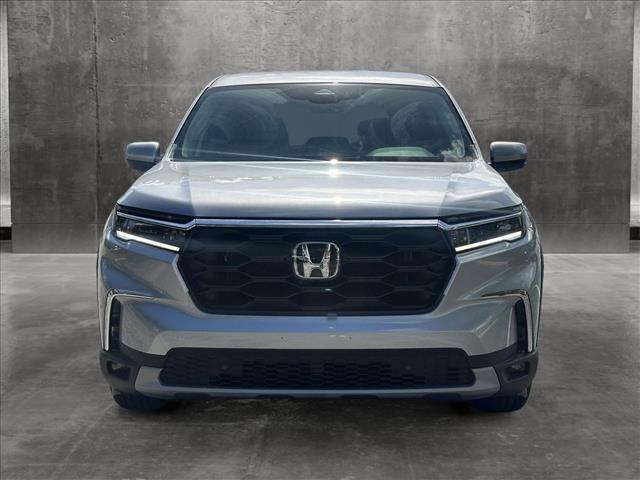 new 2025 Honda Pilot car, priced at $47,245