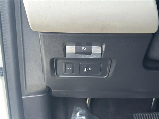 used 2020 Land Rover Discovery Sport car, priced at $26,124