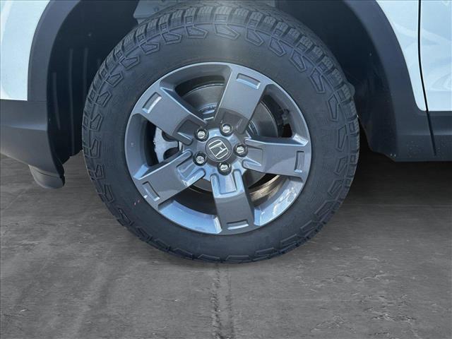 new 2025 Honda Ridgeline car, priced at $46,085