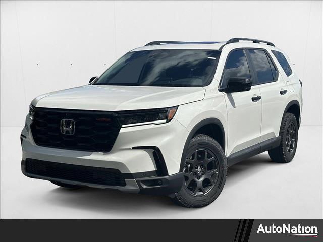 new 2025 Honda Pilot car, priced at $49,375