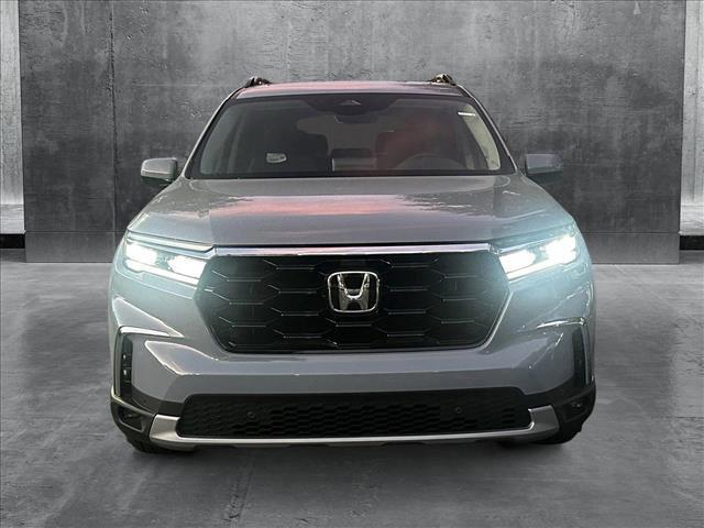 new 2025 Honda Pilot car, priced at $49,405