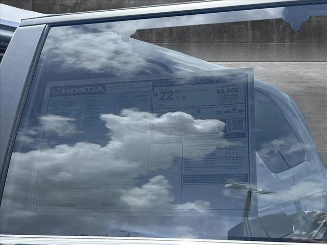 new 2025 Honda Pilot car, priced at $44,950