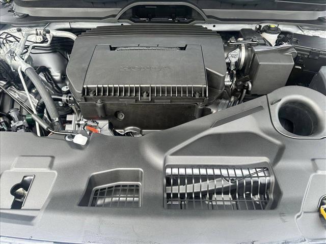 new 2025 Honda Pilot car, priced at $44,950