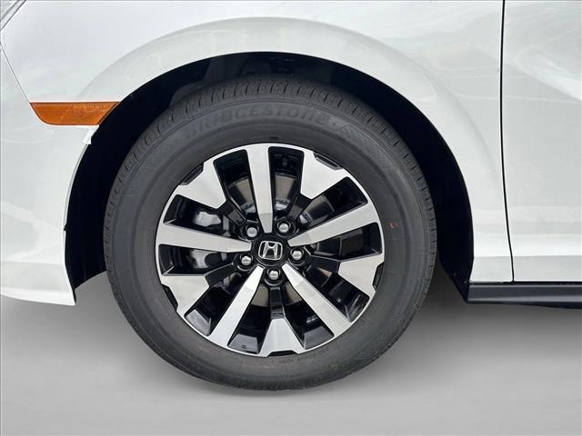 new 2026 Honda Odyssey car, priced at $43,664
