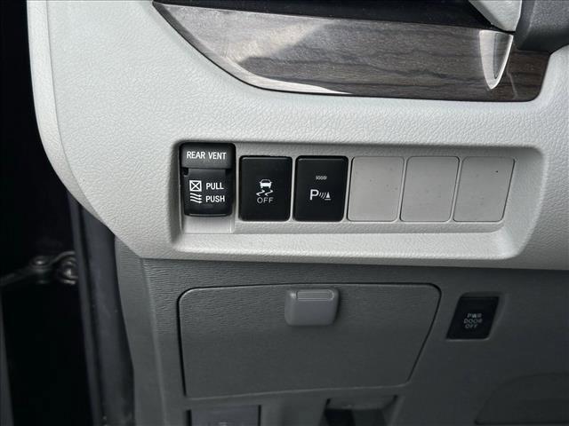 used 2020 Toyota Sienna car, priced at $27,295