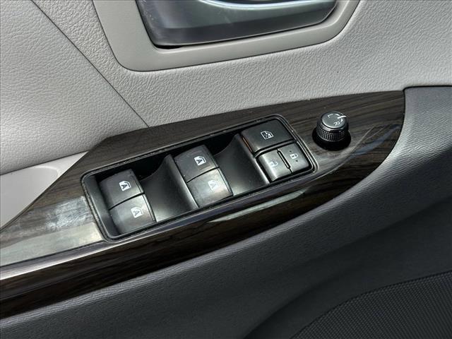 used 2020 Toyota Sienna car, priced at $27,295