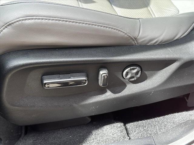 used 2022 Honda CR-V car, priced at $25,000