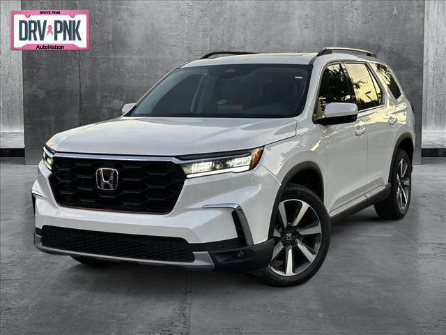 new 2025 Honda Pilot car, priced at $51,450