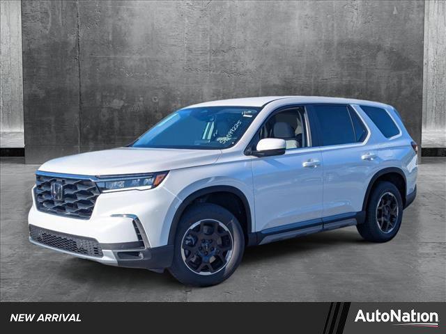 new 2025 Honda Pilot car, priced at $49,650