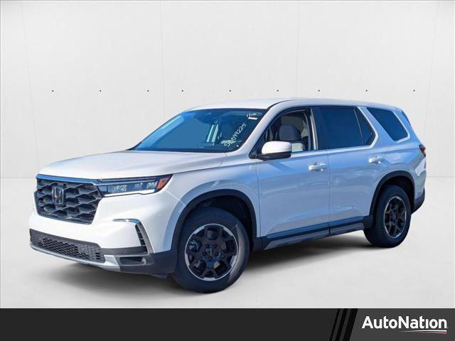new 2025 Honda Pilot car, priced at $47,441