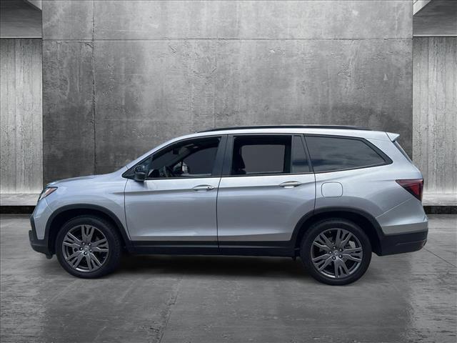 used 2022 Honda Pilot car, priced at $25,571