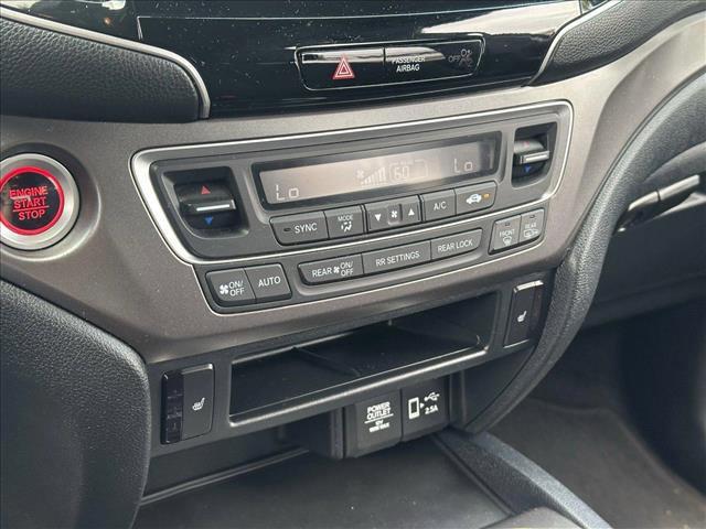 used 2022 Honda Pilot car, priced at $25,571