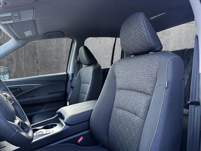new 2025 Honda Ridgeline car, priced at $40,600
