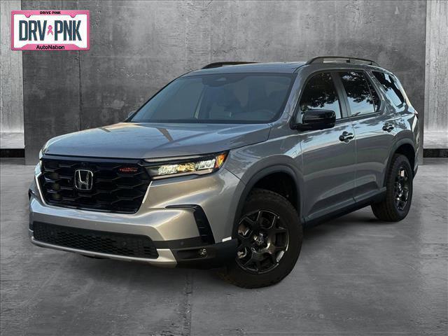 new 2025 Honda Pilot car, priced at $50,795