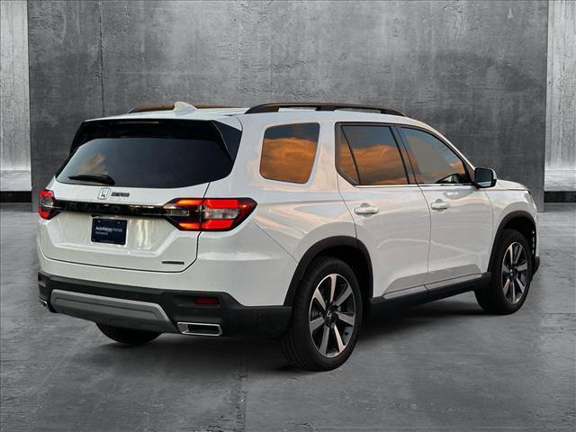 new 2025 Honda Pilot car, priced at $53,350