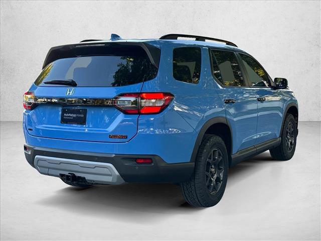 new 2025 Honda Pilot car, priced at $49,375
