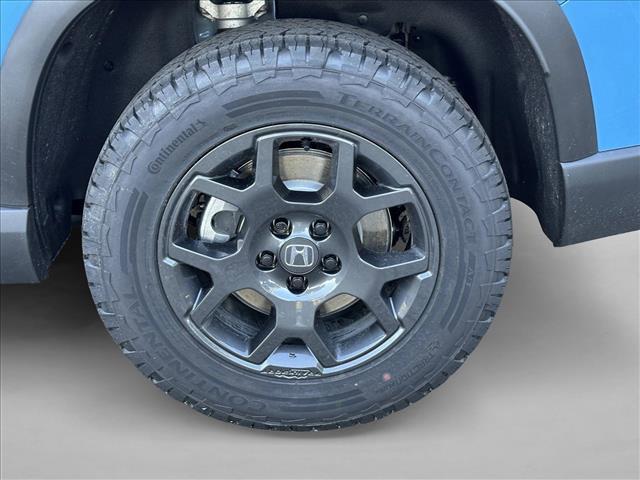 new 2025 Honda Pilot car, priced at $49,375