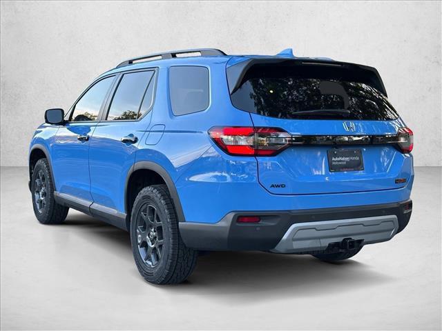 new 2025 Honda Pilot car, priced at $49,375