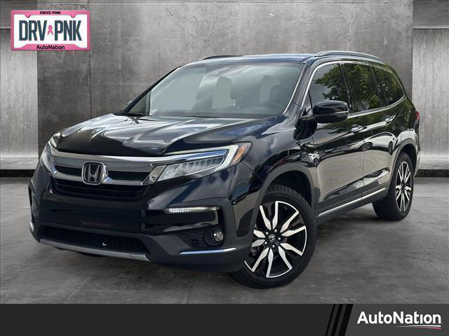 used 2022 Honda Pilot car, priced at $29,995