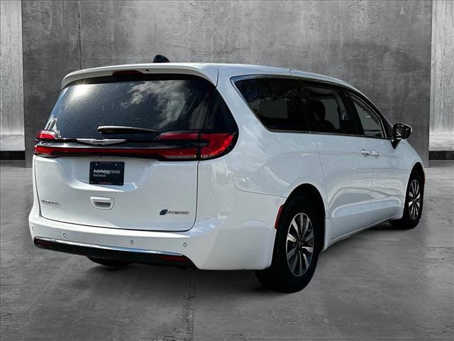 used 2023 Chrysler Pacifica Hybrid car, priced at $23,737