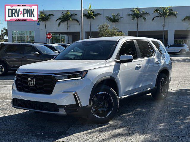 new 2025 Honda Pilot car, priced at $47,250