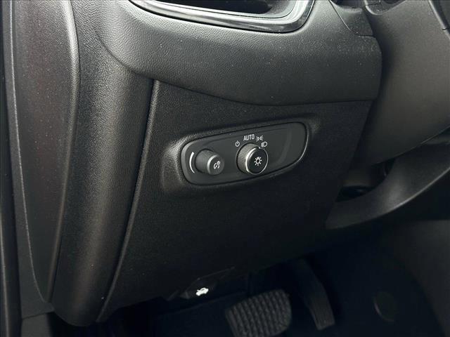 used 2019 Chevrolet Equinox car, priced at $11,744