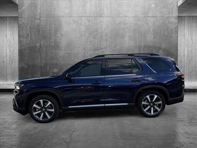 new 2025 Honda Pilot car, priced at $48,950