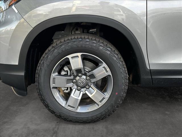 new 2025 Honda Ridgeline car, priced at $44,875