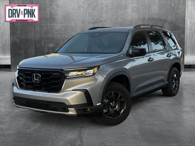 new 2025 Honda Pilot car, priced at $50,795