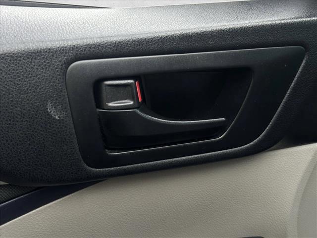 used 2016 Toyota Highlander car, priced at $11,595