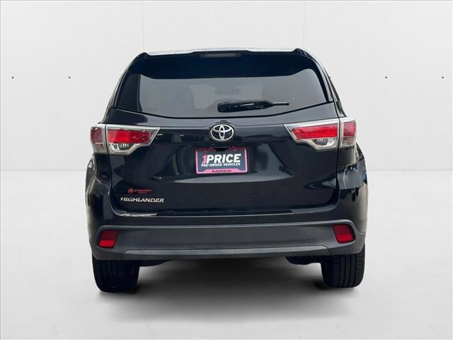 used 2016 Toyota Highlander car, priced at $13,664