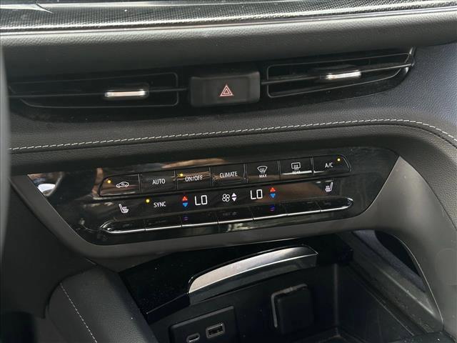 used 2023 Buick Envision car, priced at $23,635