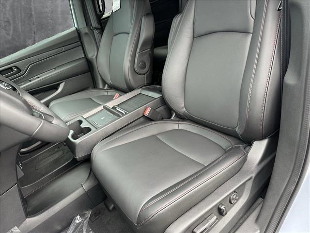 new 2025 Honda Odyssey car, priced at $45,275