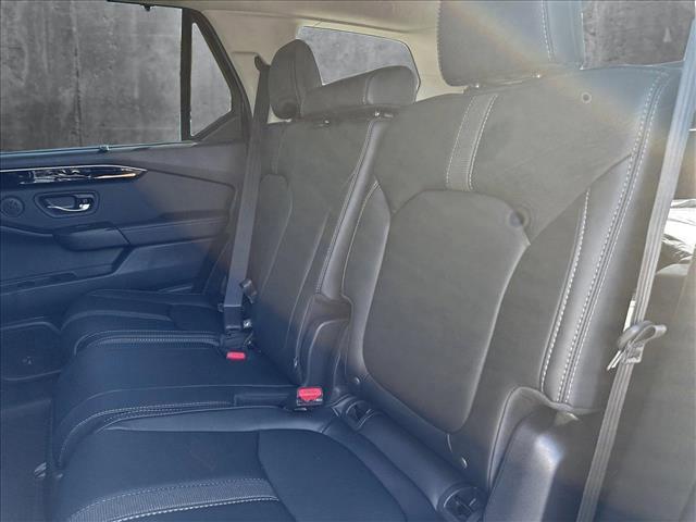 new 2025 Honda Pilot car, priced at $48,235