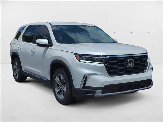 new 2025 Honda Pilot car, priced at $45,428