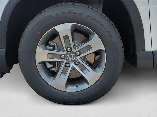 new 2025 Honda Pilot car, priced at $45,428