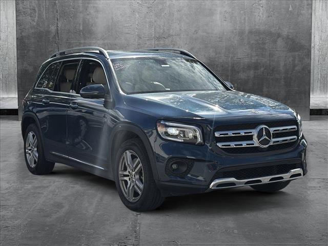 used 2020 Mercedes-Benz GLB 250 car, priced at $23,297