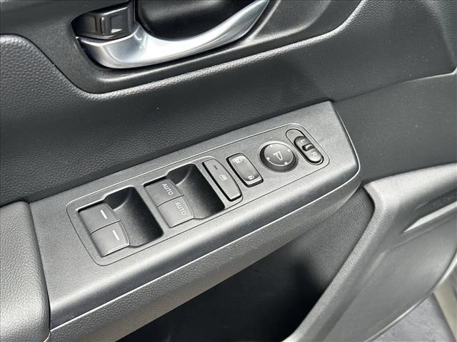 used 2023 Honda CR-V Hybrid car, priced at $28,999
