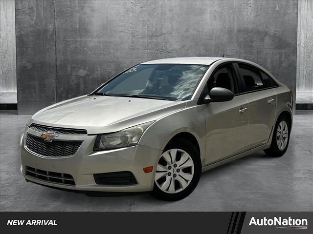 used 2013 Chevrolet Cruze car, priced at $9,364