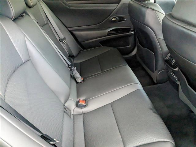 used 2022 Lexus ES 350 car, priced at $35,995